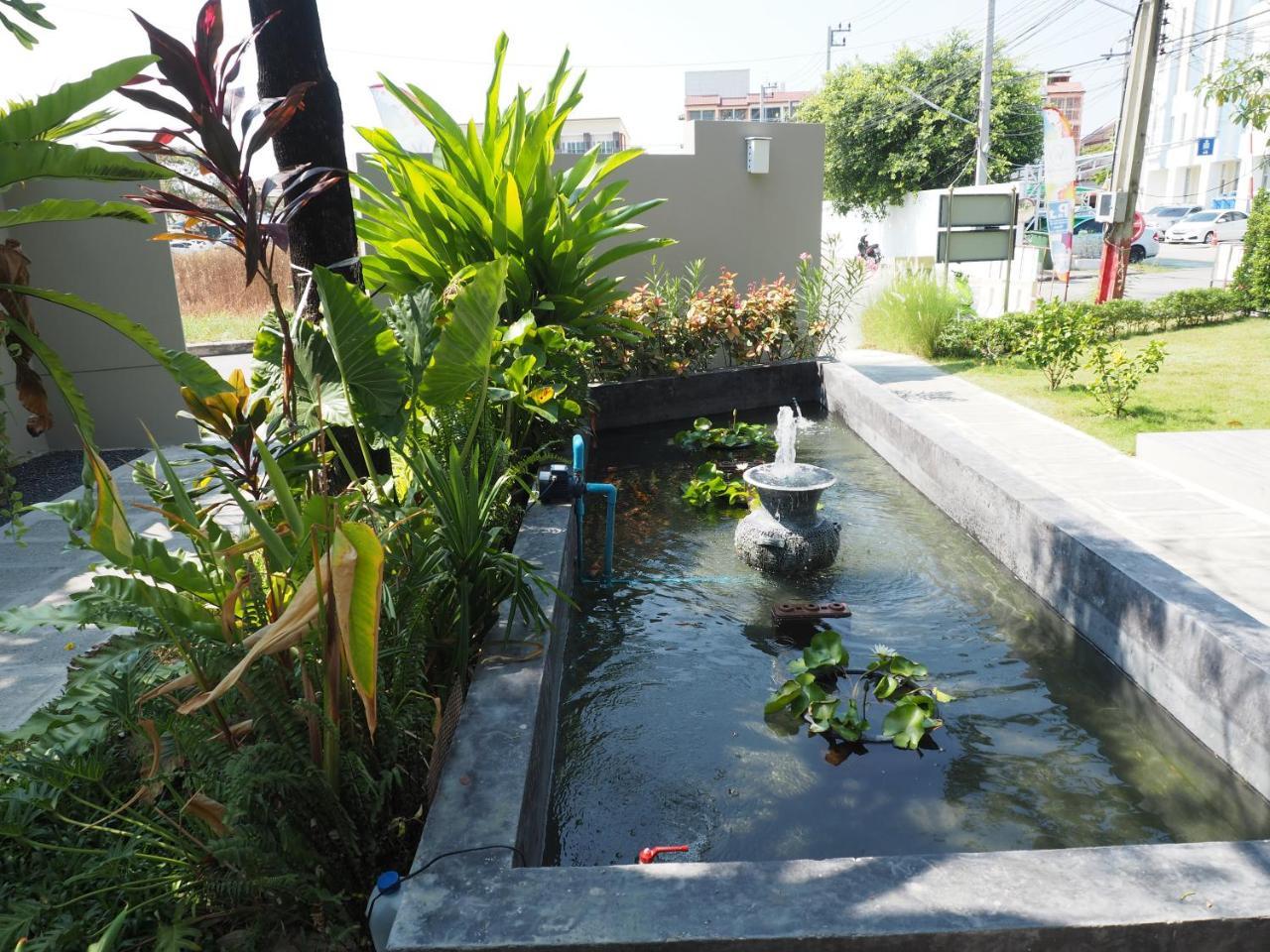 Warila Hotel Samut Prakan Exterior foto